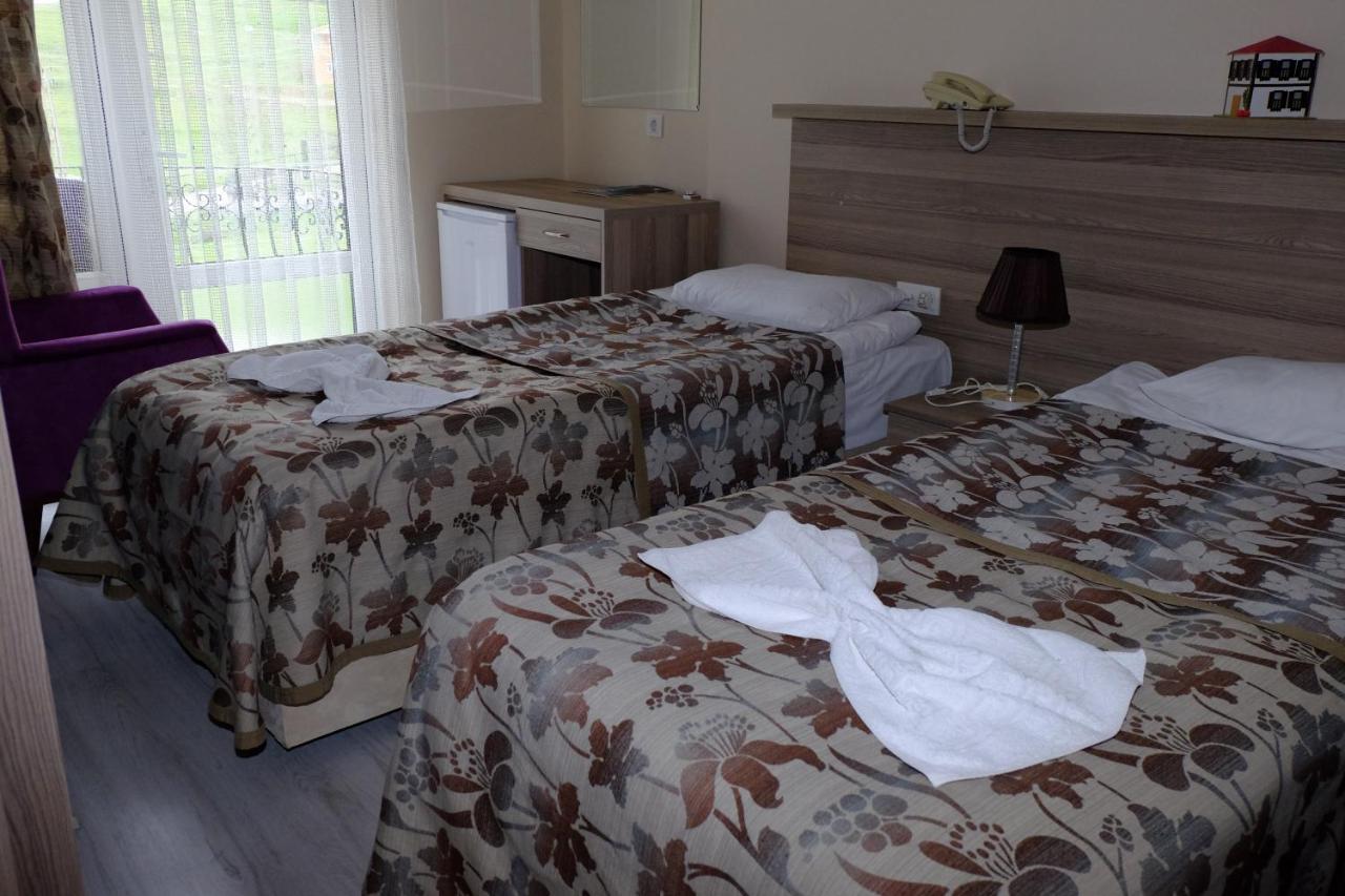 Sarimese Otel Demirci   Ngoại thất bức ảnh