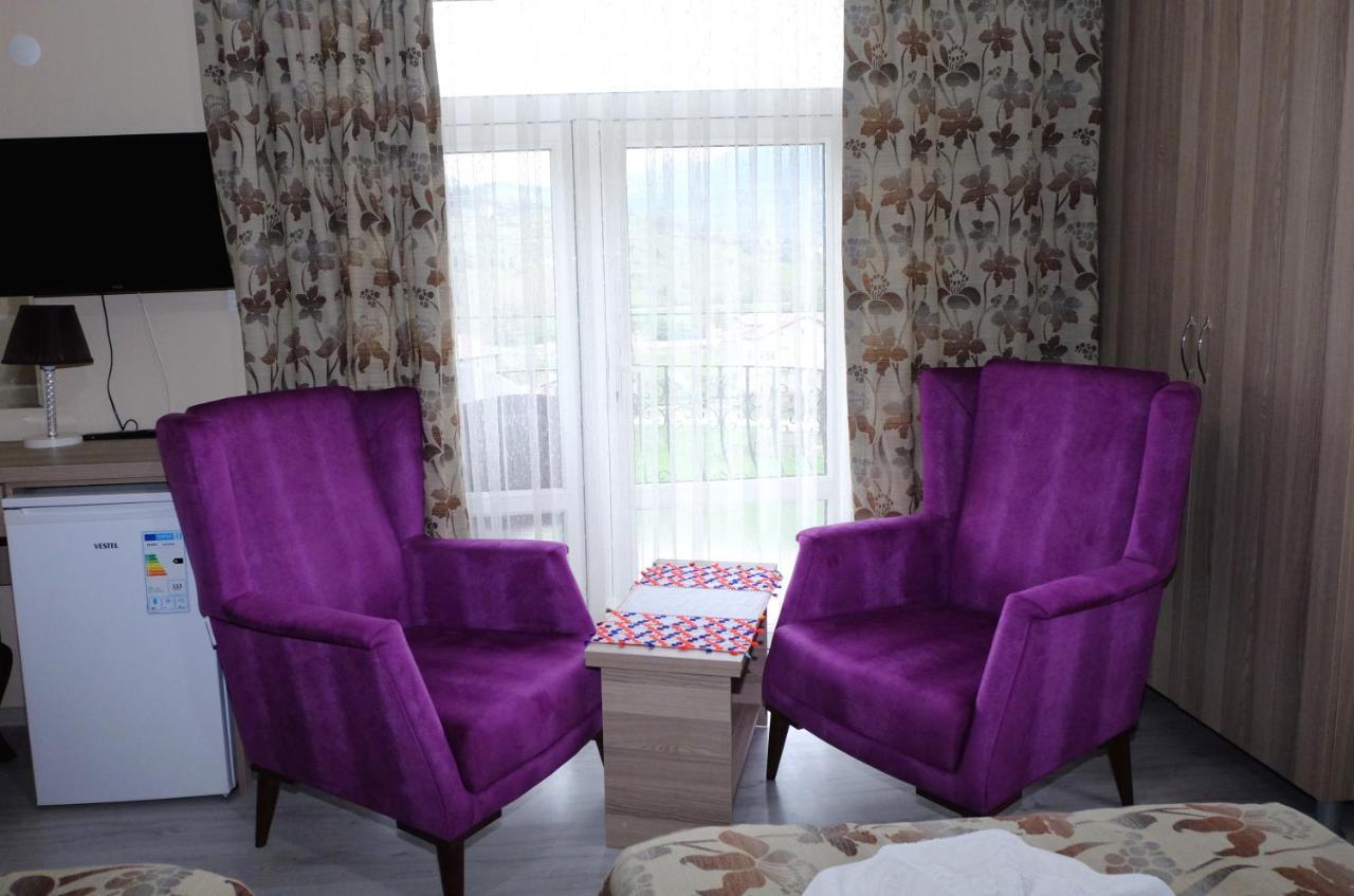 Sarimese Otel Demirci   Ngoại thất bức ảnh